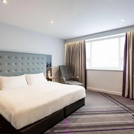 Hotel Premier Dublin Airport 3*