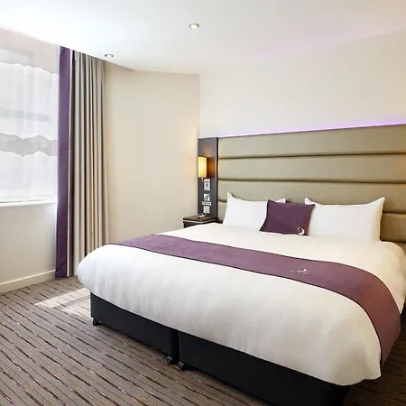 Premier Dublin Airport Hotel