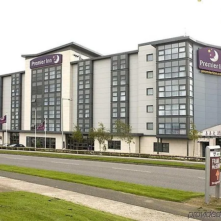 Premier Dublin Airport Hotel 3*
