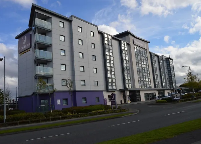 Premier Dublin Airport 3* Swords