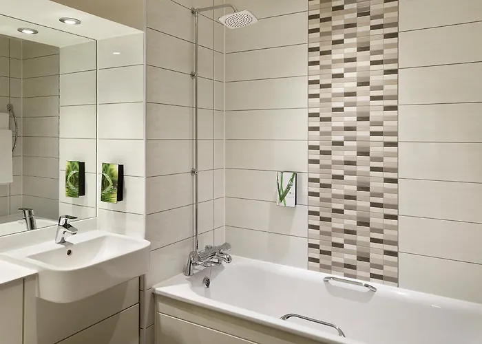 Premier Dublin Airport Szálloda Swords