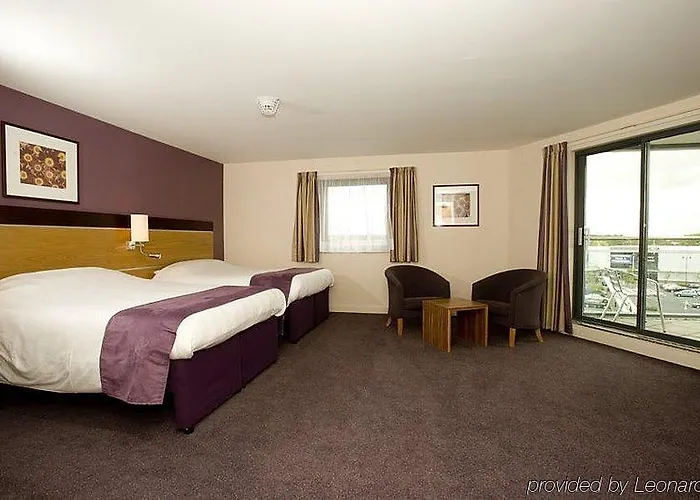 Szálloda Premier Dublin Airport 3*